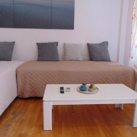 Lovely Equipped Apartment In Kallithea אתונה מראה חיצוני תמונה