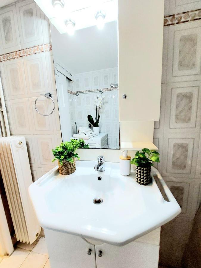 Lovely Equipped Apartment In Kallithea אתונה מראה חיצוני תמונה